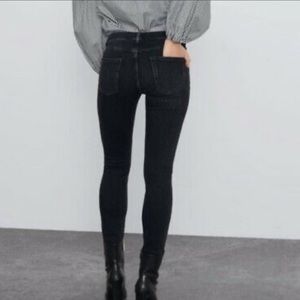 Zara Jeans The Skinny In Uptown Black
